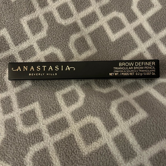 Eye Makeup and Self Care Bundle, Featuring KVD, REN, ABH - Picture 10 of 11